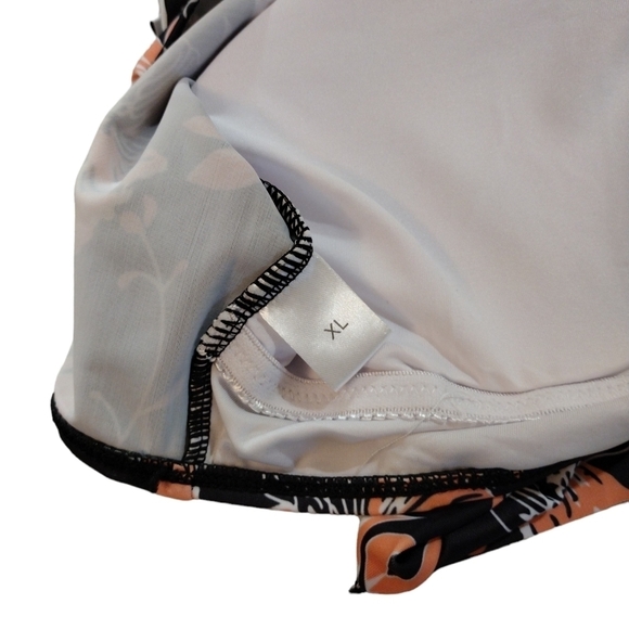 HANDKERCHIEF Tankini Top - Picture 7 of 7